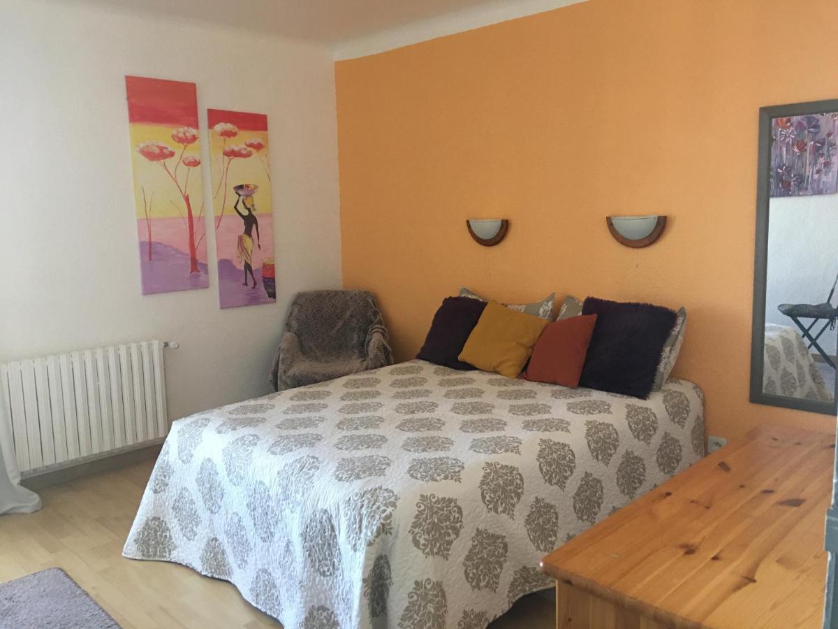 Grands Buffets Hebergement Appartement Narbonne Bagian luar foto