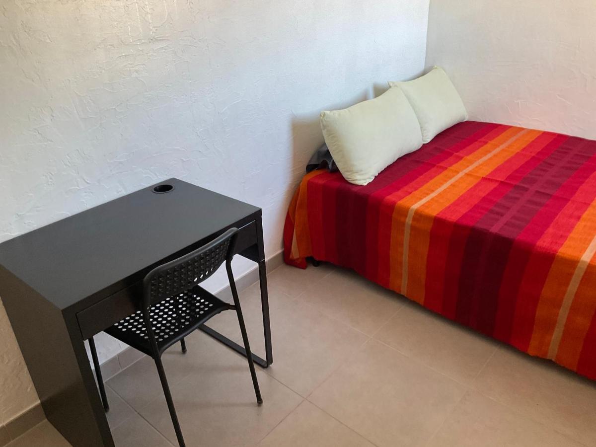 Grands Buffets Hebergement Appartement Narbonne Bagian luar foto
